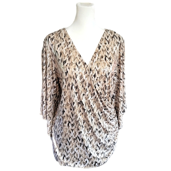 NWT MSK mock wrap, v-neck, sparkling blouse with sequin accents! Plus Sz 1x - Picture 9 of 11